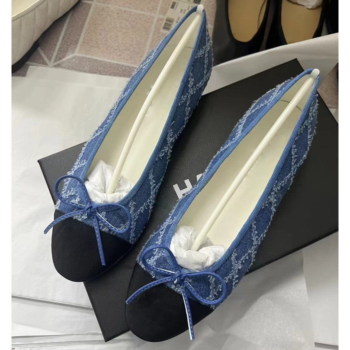 EYE Archive Bow Ballet
