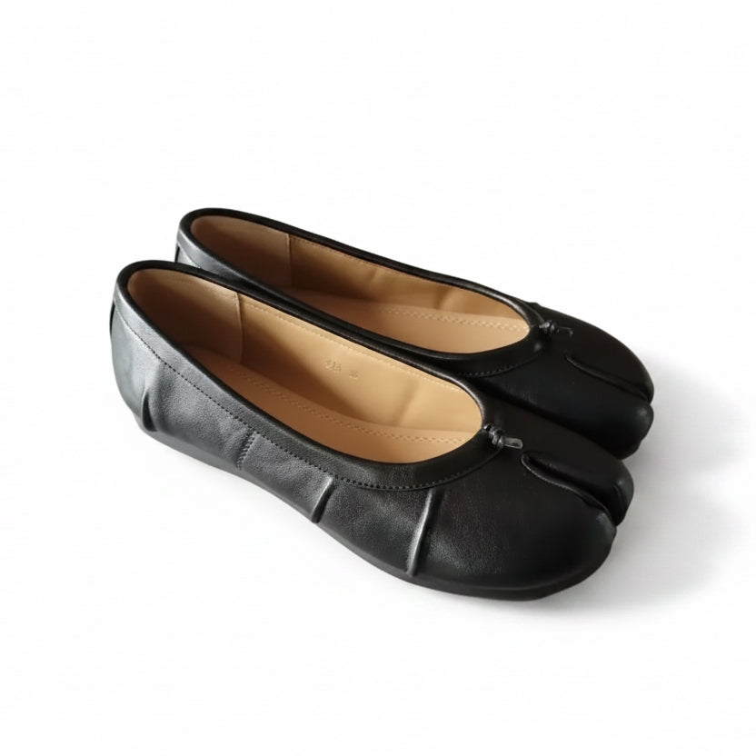 EYE Archive Elena Tabi Flat